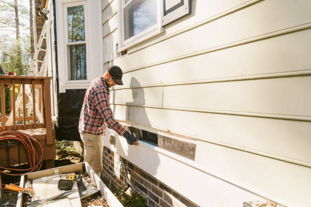Top rated local Storm Damage Siding Repair specialists in Hollidaysburg, PA